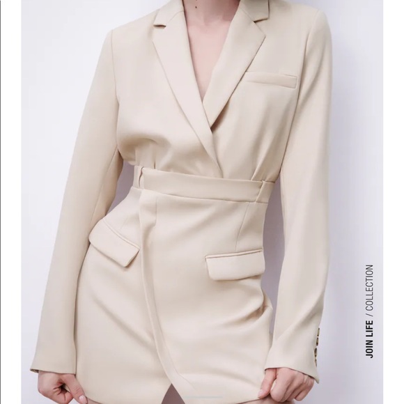 Luxurious Cream blazer dress - Picture 5 of 10